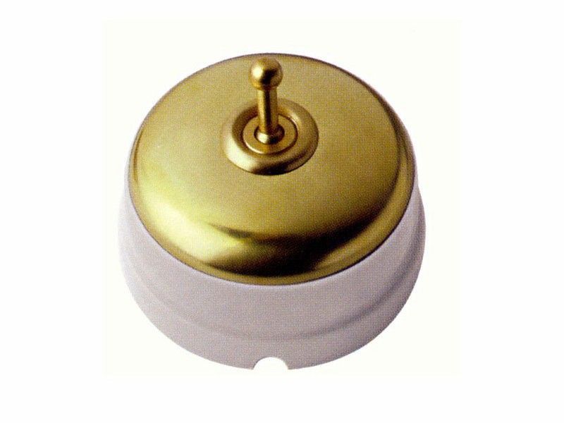 Conmutador latón Llinas EE1117LP00