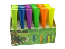 Conos portavelas metal con vela perfumada