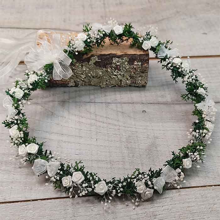 Corona con Rosas Blancas 56 X 3