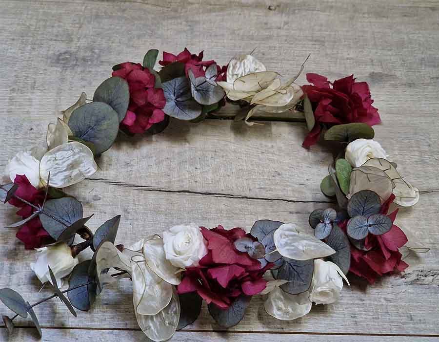 Corona Para el Pelo Burdeos Helios