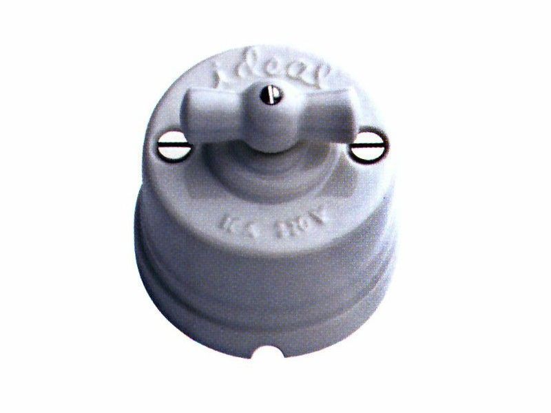 Cruzamiento blanco Llinas EE0003PB00