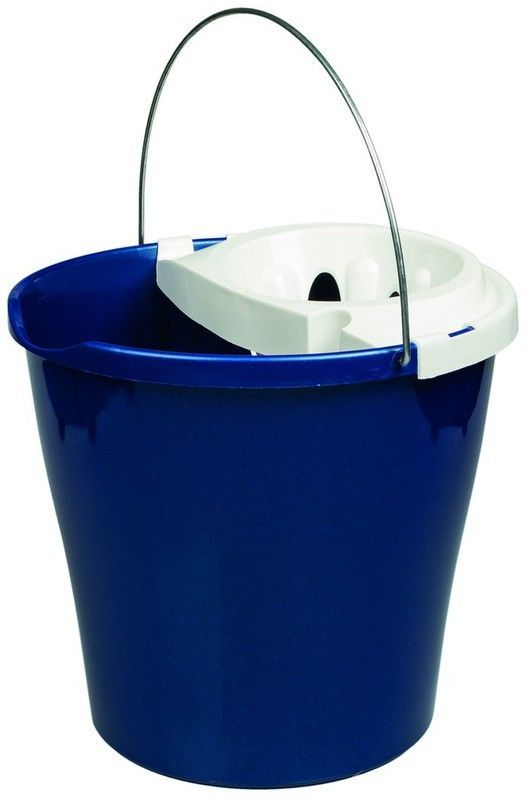 Cubo de fregar con escurridor