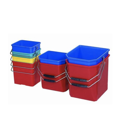 Cubos de Plástico de diferentes capacidades de colores