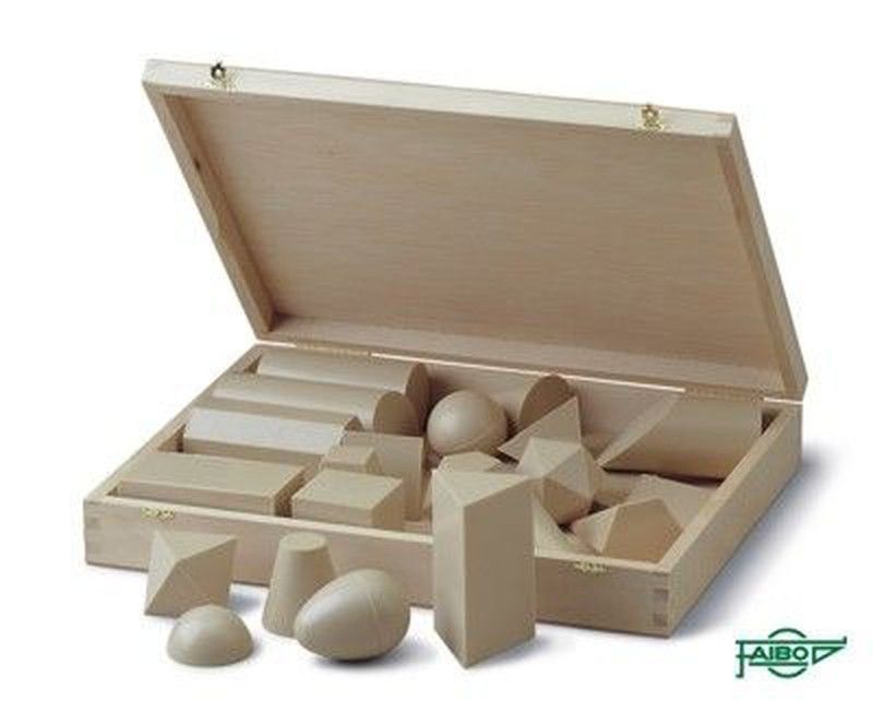 Cuerpos geométricos plástico