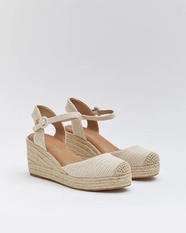 Cuña Baja De Esparto Efecto Crochet Beige