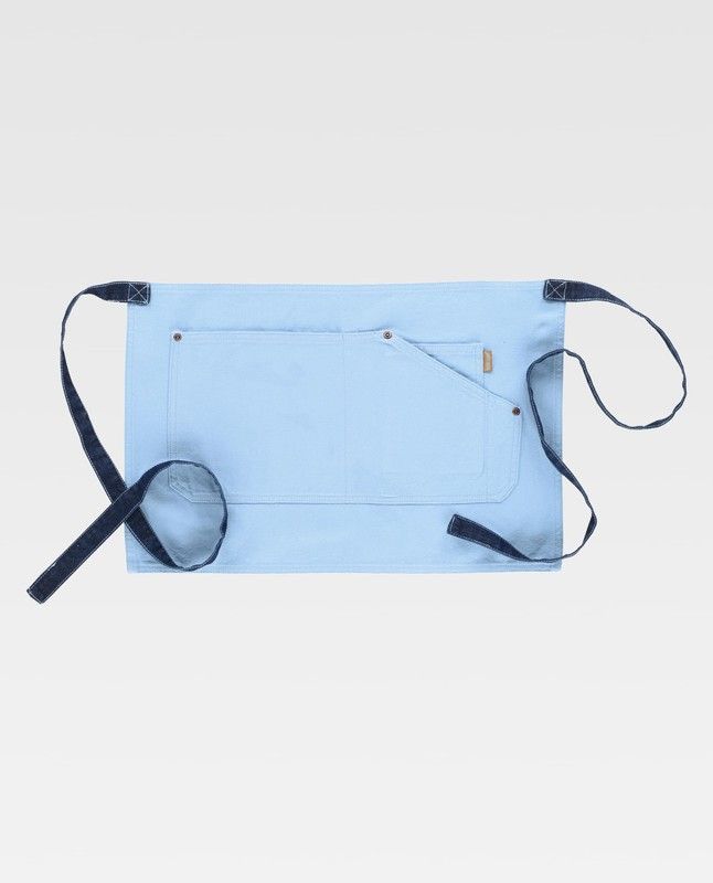 Delantal de color Celeste