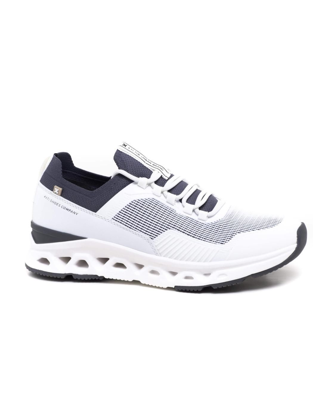 Deportivo con cordones monocolor Xti Blanco