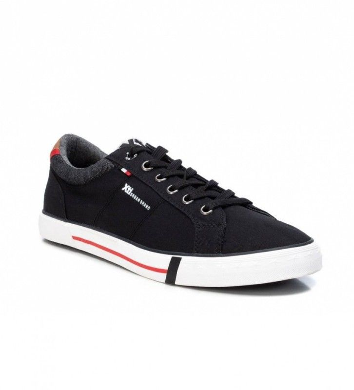 Deportivo con cordones monocolor Xti Negro