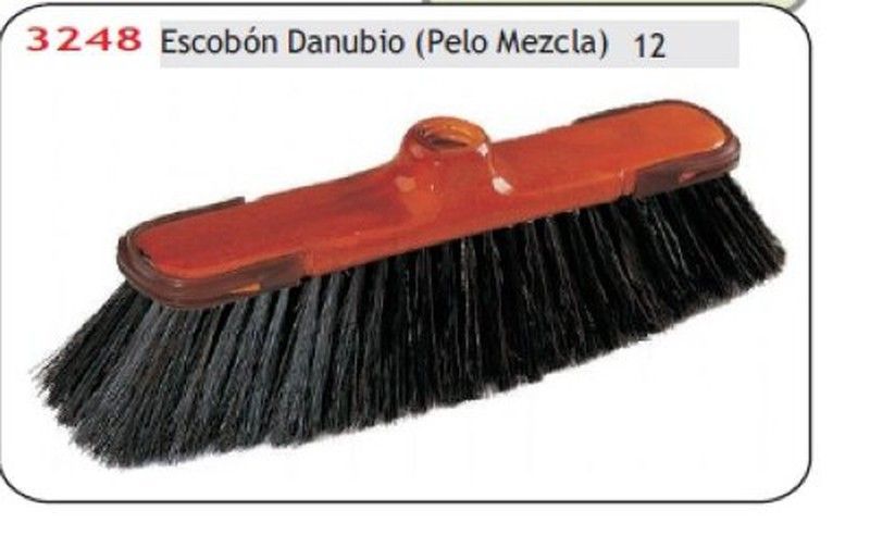 Escoba Danubio Pelo Mezcla Con Paragolpe