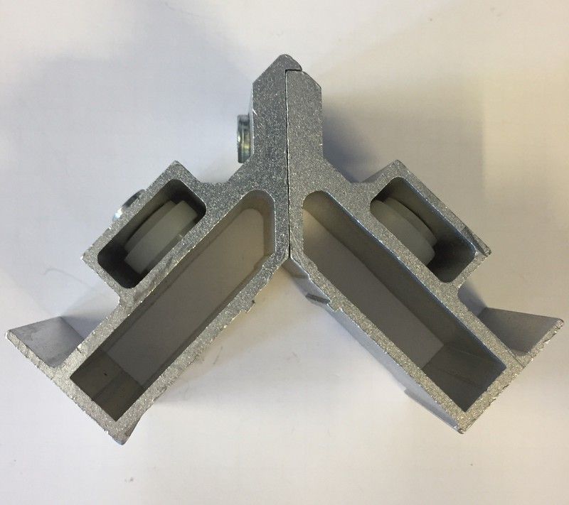 Escuadra pivotes expral/catalana.