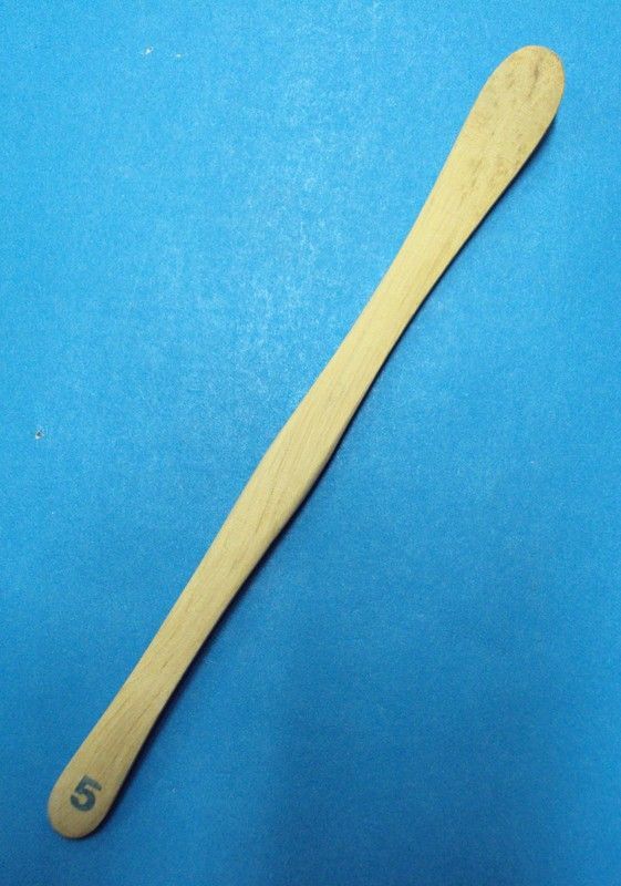 Espátula madera moldear nº 5