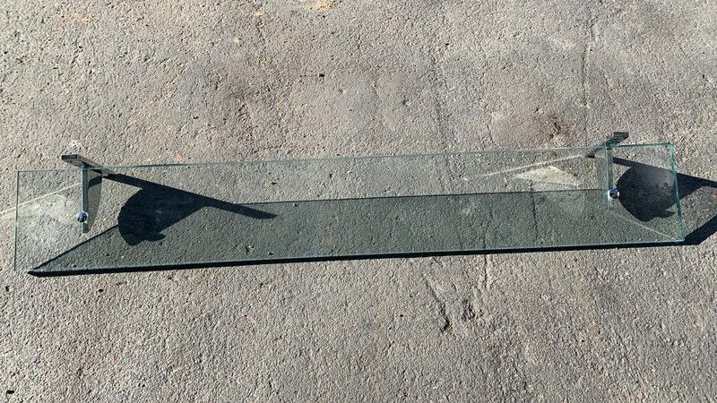 Estante de baño con cristal transparente, Vitra VIT2303013