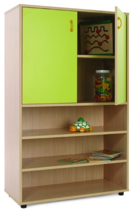 Estantería y armario