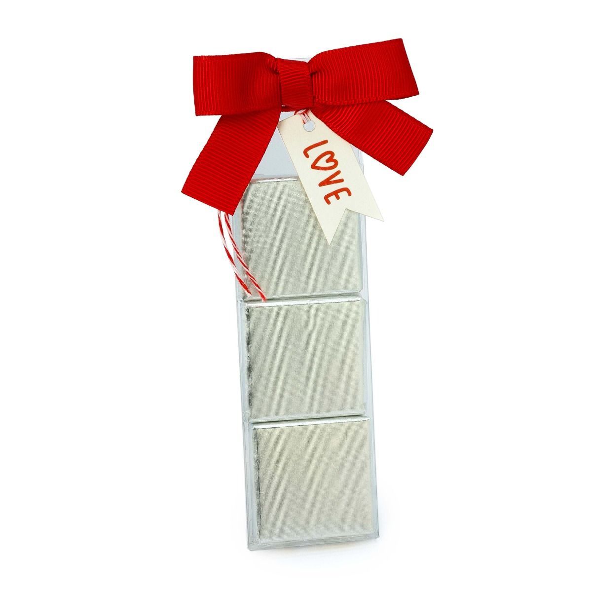 Estuche de 3 napolitanas lazo rojo y tarjeta Love