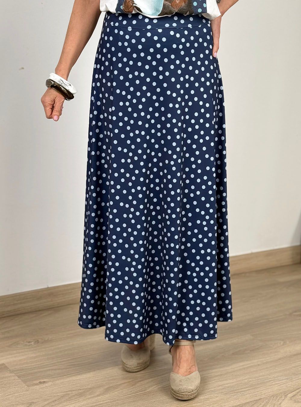 Falda topos Triana marino-celeste