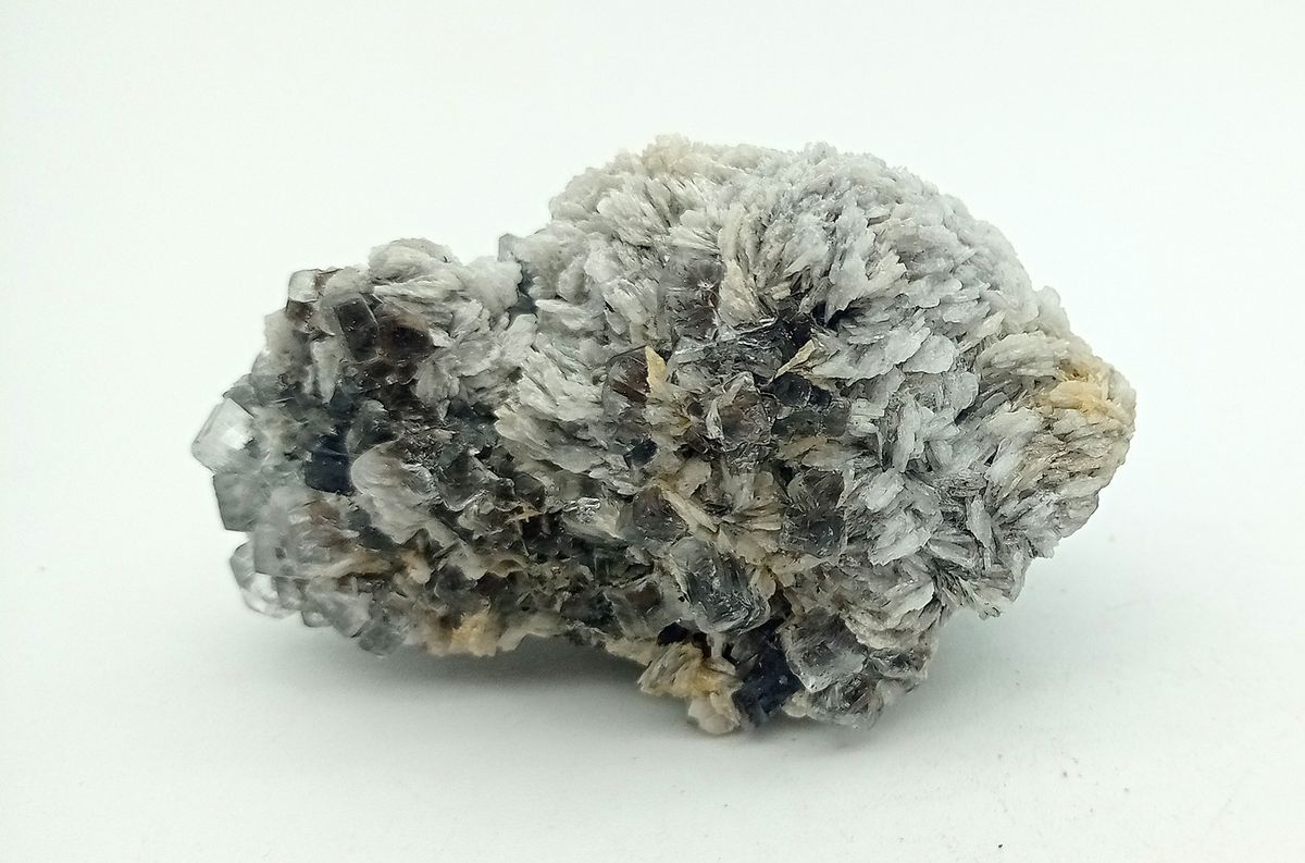 Fluorita transparente con Albita