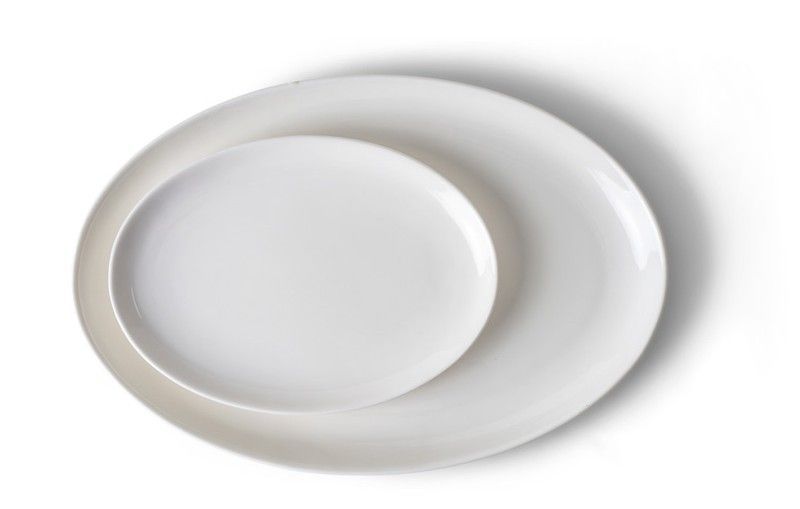 Fuente oval Zeus Bone China. 23 cm.