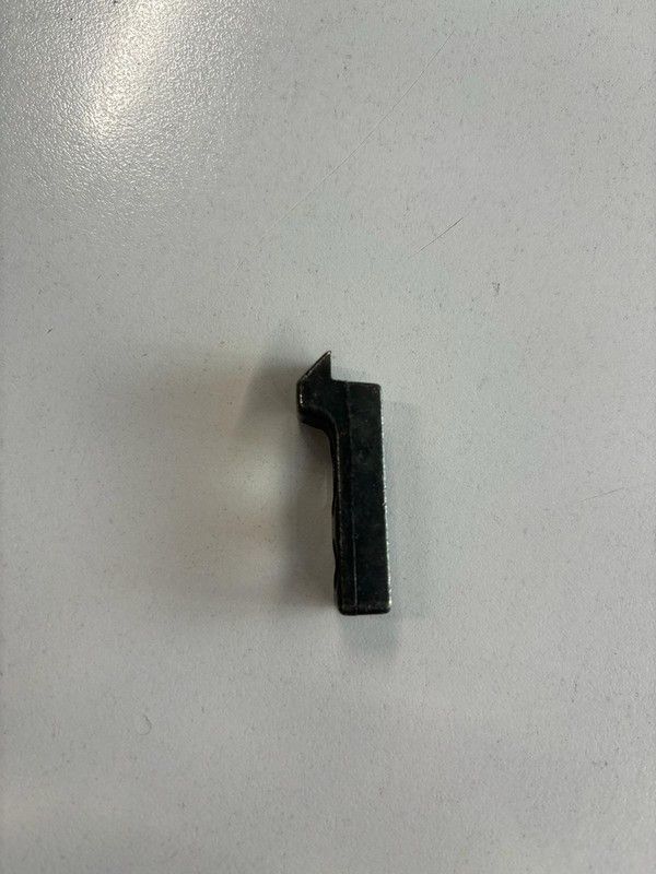 Gancho marco perimetral sobrep. 10mm.