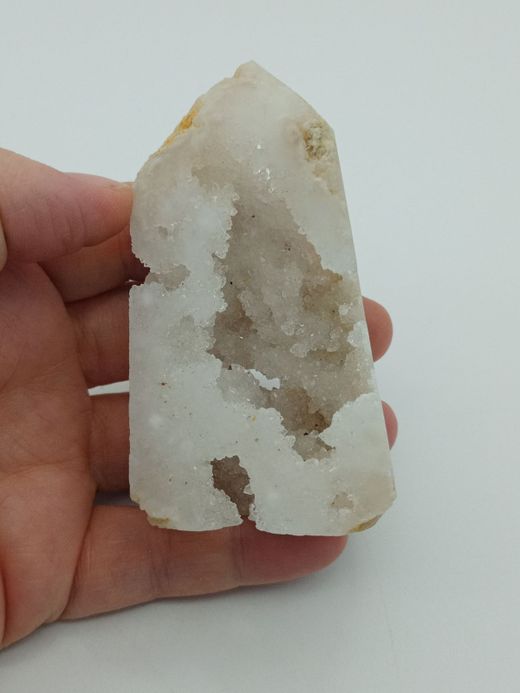 Geoda de cuarzo en punta