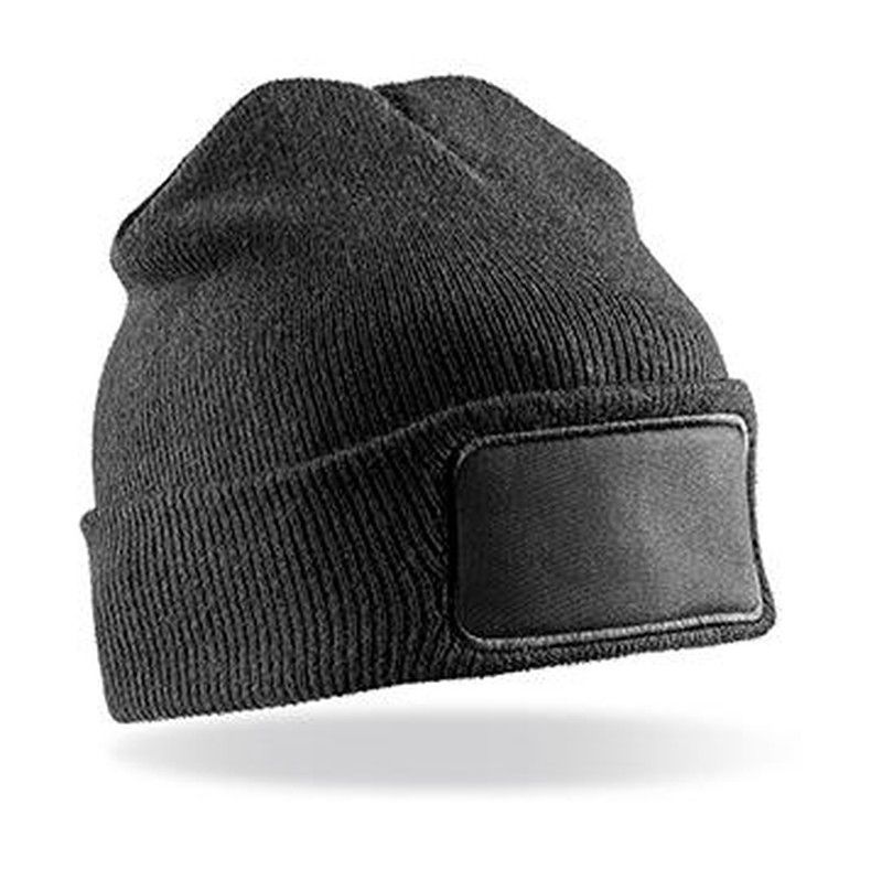 Gorro grueso con parche frontal