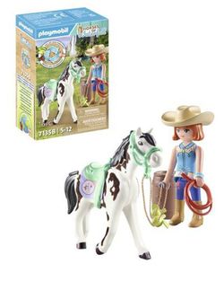 Hora De Comer Con Ellie Y Sawdust