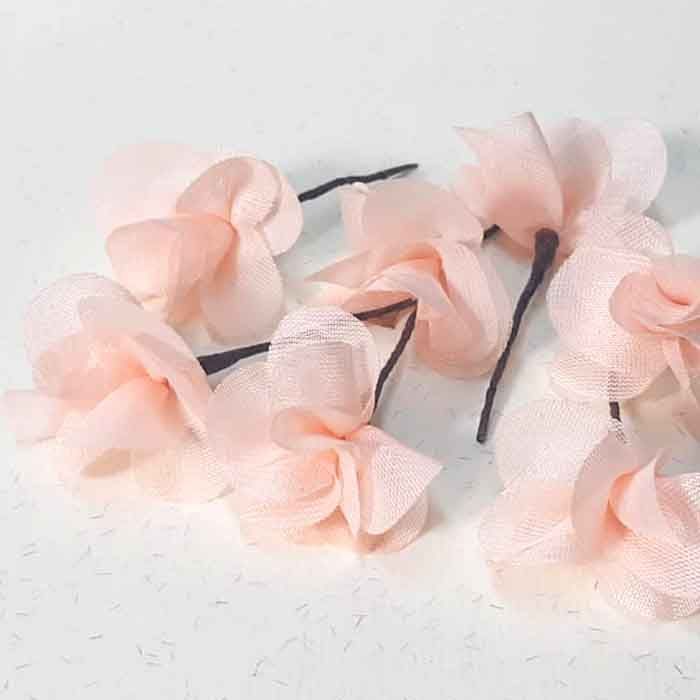 Horquillas de Hortensia de Gasa en el Pelo