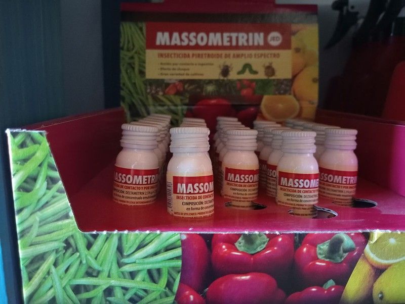 Insecticida para orugas, escarabajo de la patata, pulgón, polilla (massometrin).