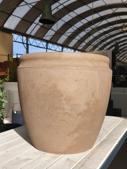 JAPI - Macetero Rotacional Antique 56x56x52cm Macchiato