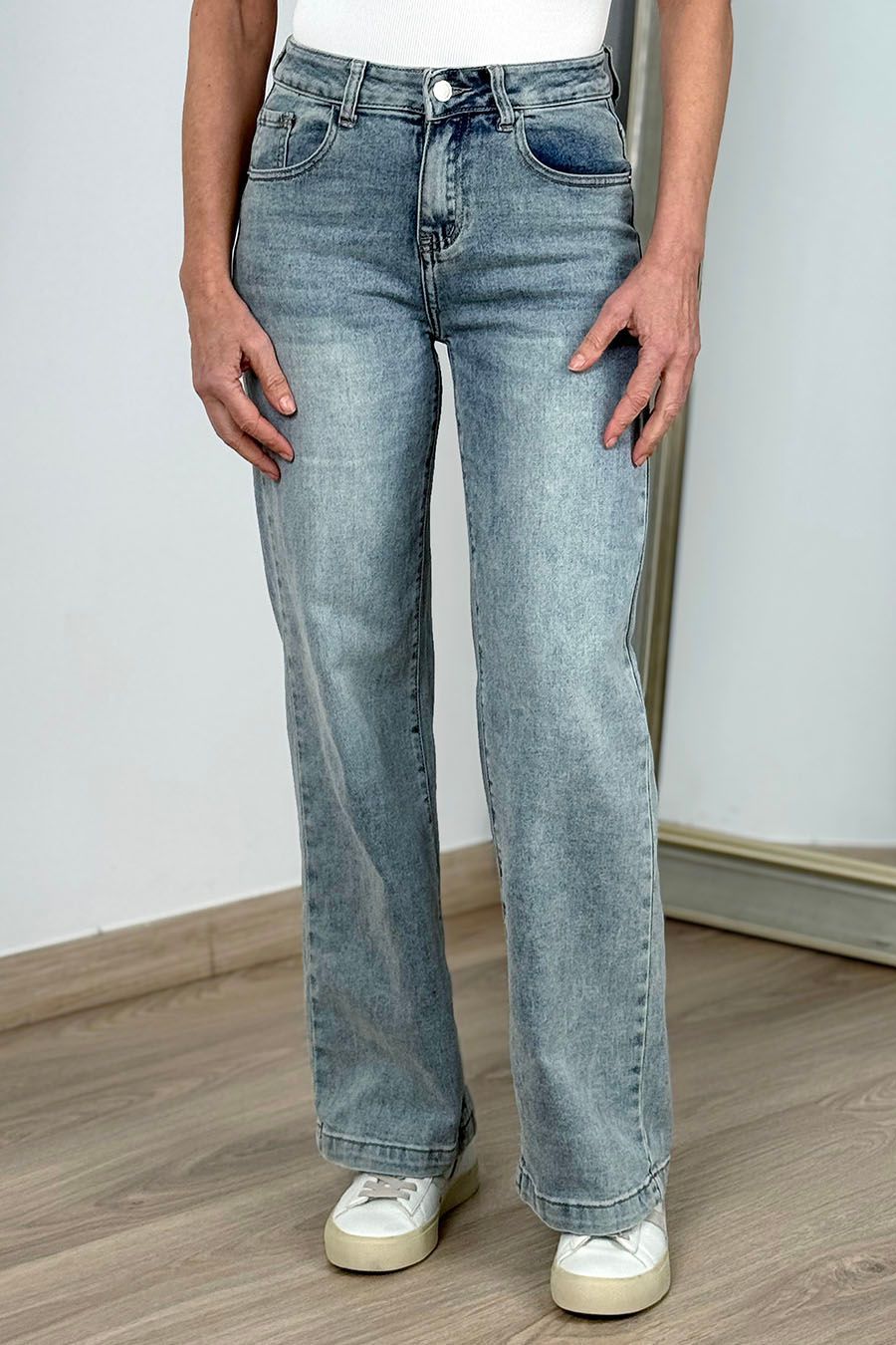 Jeans wide leg azul delavado