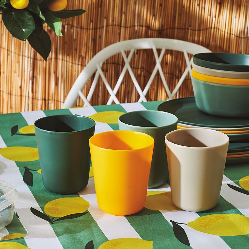 Jgo.24 Vasos Plastico 25Cl.Colores Surt.