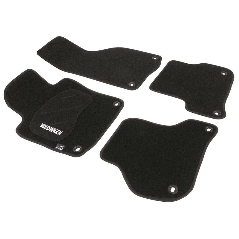 JGO. ALFOMBRAS DIAMOND NEGRA MOD. VOLKSWAGEN GOLF V con fijación específica botón - 2 piloto y 2 c