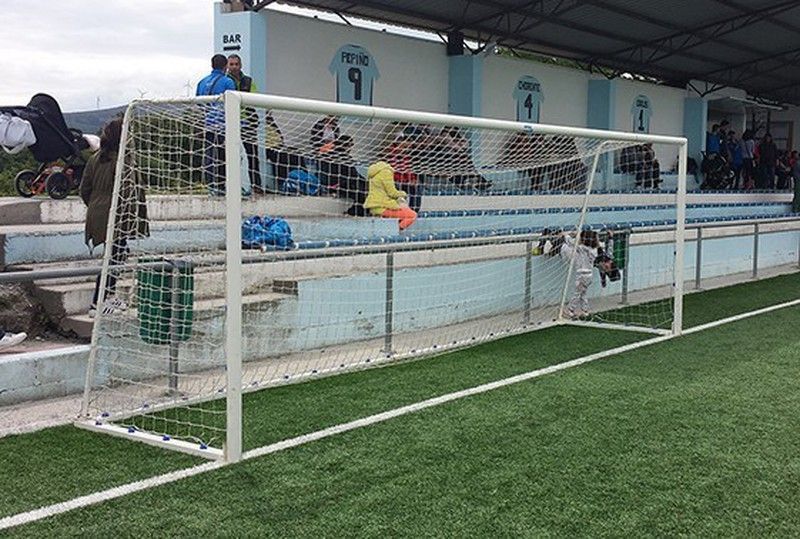 Juego de porterías transladables reglamentarias para fútbol 7