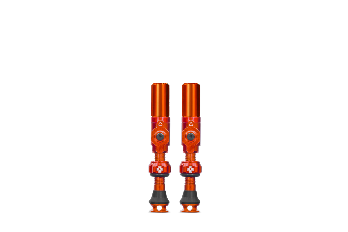 Juego de Válvulas Tubeless Muc-Off Big Bore Hybrid 35 mm Naranja 🚴‍♂️🔥 | Flujo Máximo y Montaje Fácil ✅