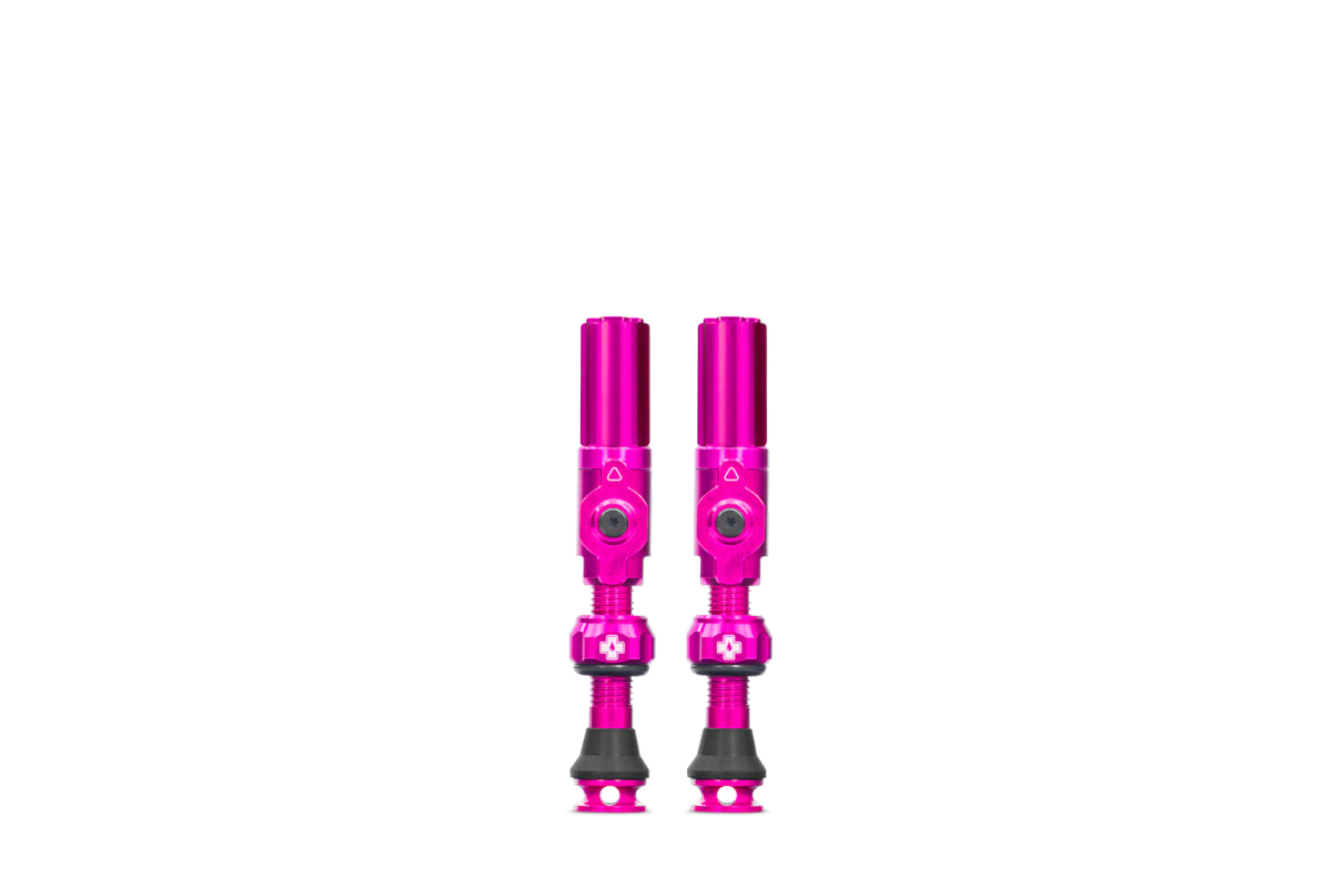 Juego Válvulas Tubeless Muc-Off Big Bore Hybrid 35mm 🎀🚴‍♂️ Flujo Rápido y Estilo Rosa 💨 MTB y E-Bike