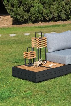 Lámpara Bloc solar y de LED de suelo de la marca IE3