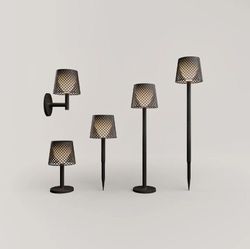 Lampara Solar Greta + Bareria  Color Negra New Garden