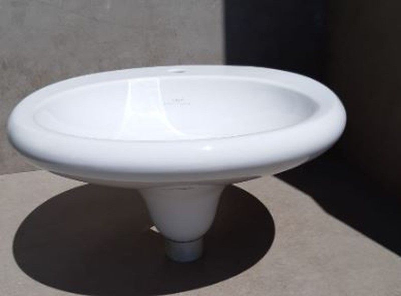 Lavabo a pared ovalado de 60cm, Istambul de Vitra VIT42600030041