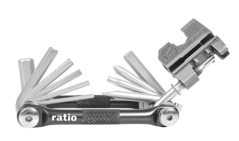 Llaves Allen + accesorios (17 en 1) para bicicletas.