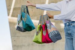 Lunchbag Portacomida Tote On The Go Fluor Iris