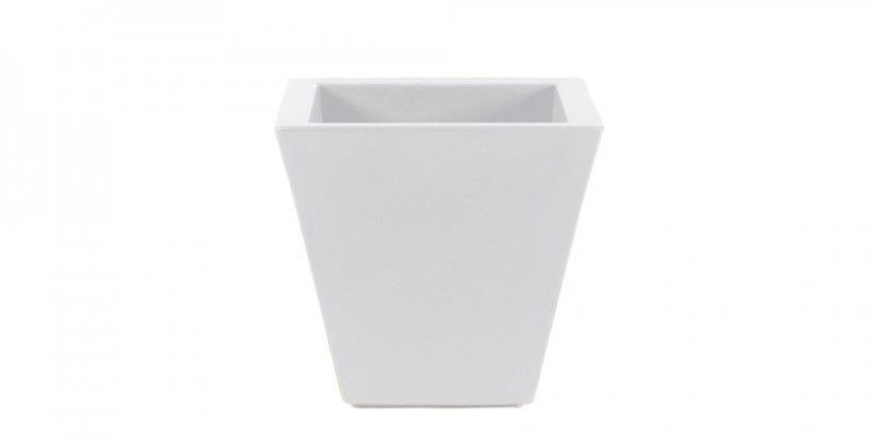 Maceta modelo Clavel 30x30x38cms Blanco