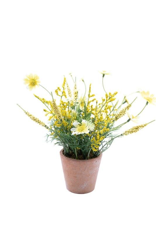 Macetita de flores artificiales amarillas con base de terracota