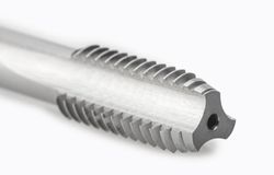 Macho De Maquina Rosca Withworth, Con Ranura Recta Rosca, Con Mango Reforzado Hsse Referencia 3112