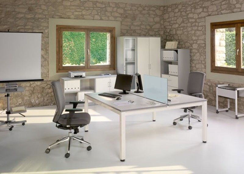 Mesas dobles y de reunión cuadradas o rectan.