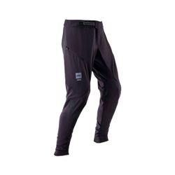 🖤⚙️ Pantalón Leatt MTB Gravity 3.0 Negro/Gris Stealth – Potencia, precisión y estilo discreto 🚵‍♂️🔥