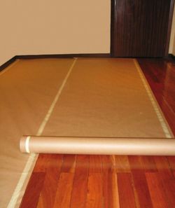 Papel hidrofugo doble encintando