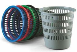 Papelera de plástico de rejilla