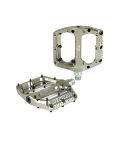 🚴‍♂️ PEDALES RENTHAL REVO-F DORADOS – Máximo Agarre y Estilo Premium ✨🔥