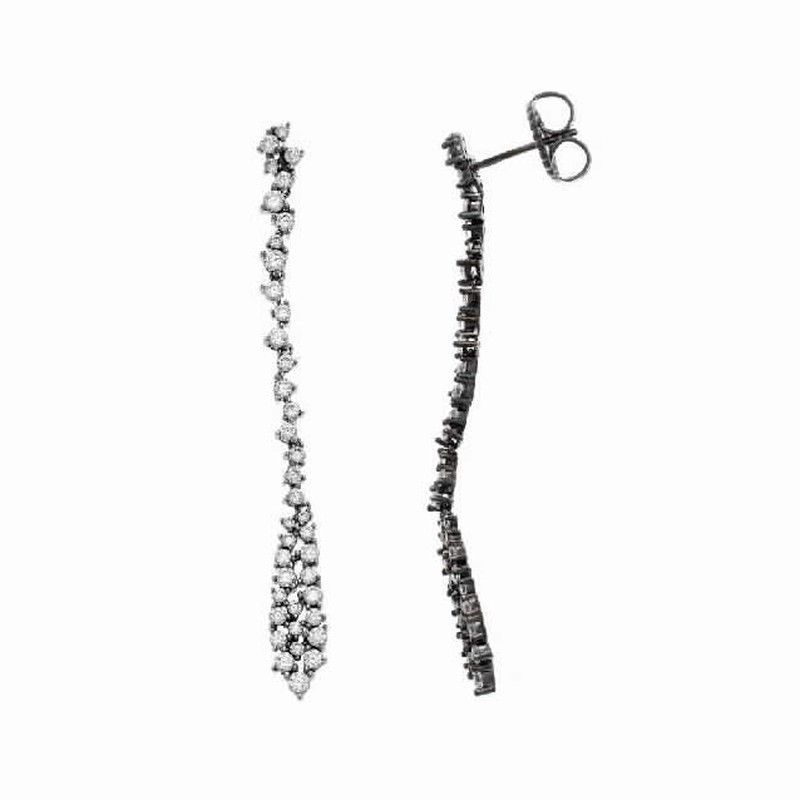 Pendientes largos de mujer con circonitas blancas acabado rutenio