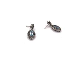 Pendientes largos Oval en plata de ley y Topacio