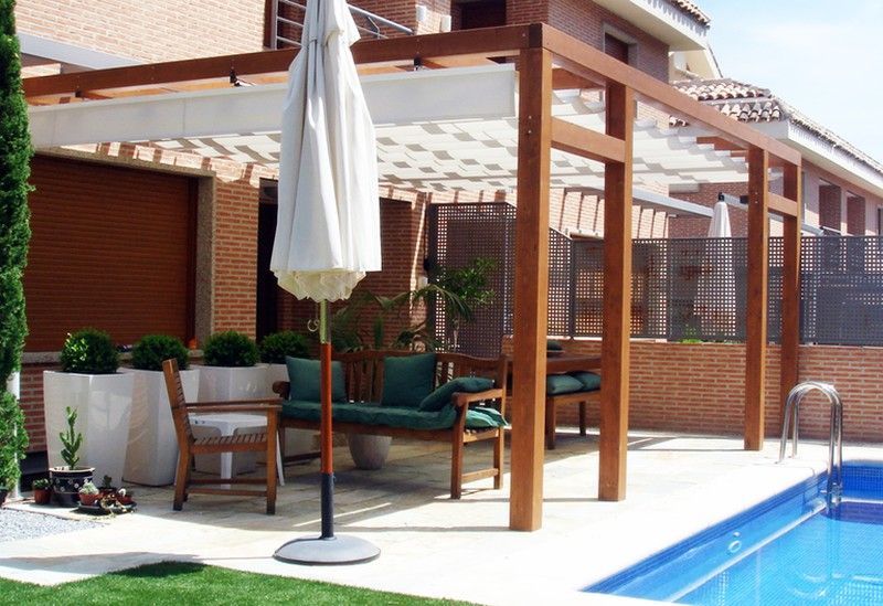 Pergola de madera Laminada GRANADA GL24h + tornilleria INCLUIDA